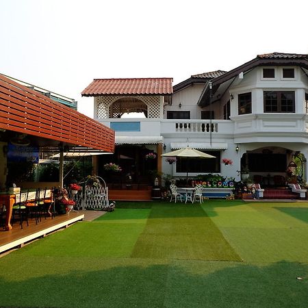 Baan Issara Boutique Hotel Nan Ngoại thất bức ảnh