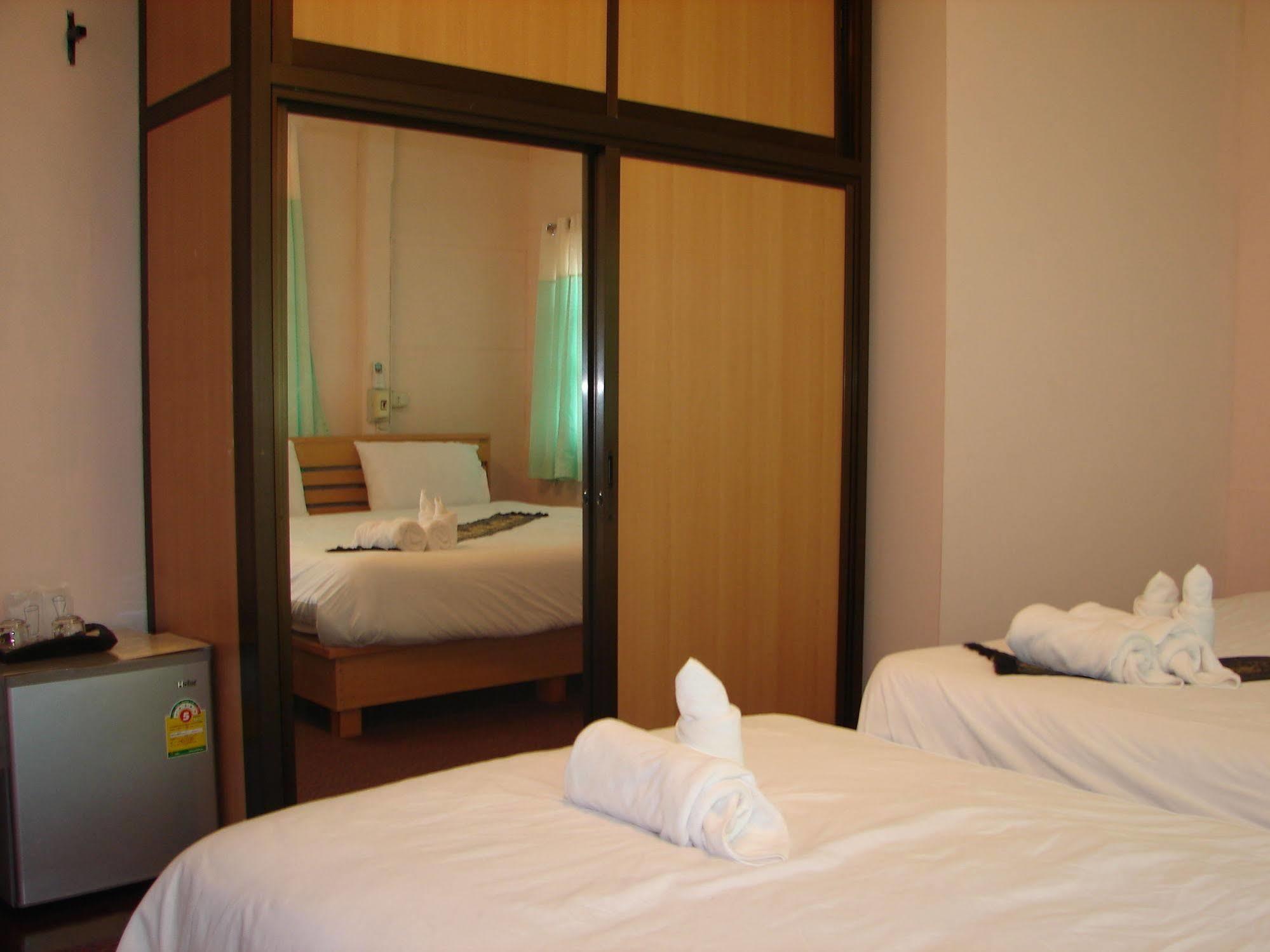 Baan Issara Boutique Hotel Nan Ngoại thất bức ảnh